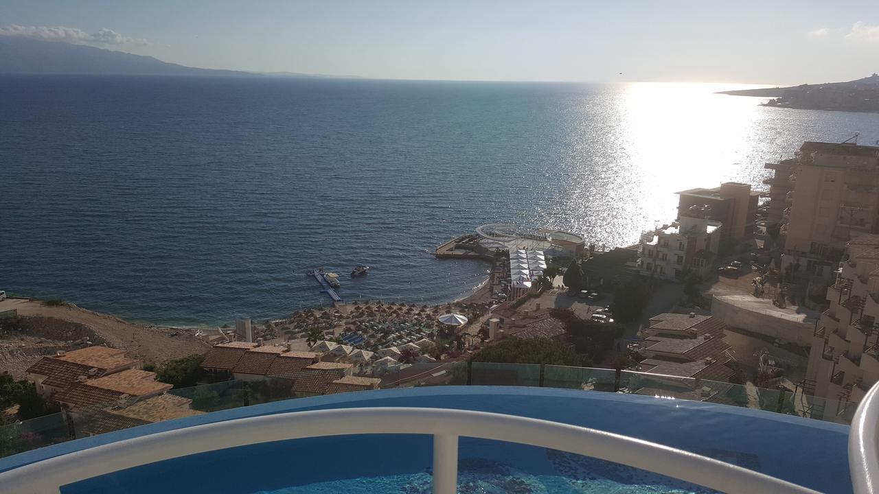 Sunset Apartment Saranda Bay Exterior photo